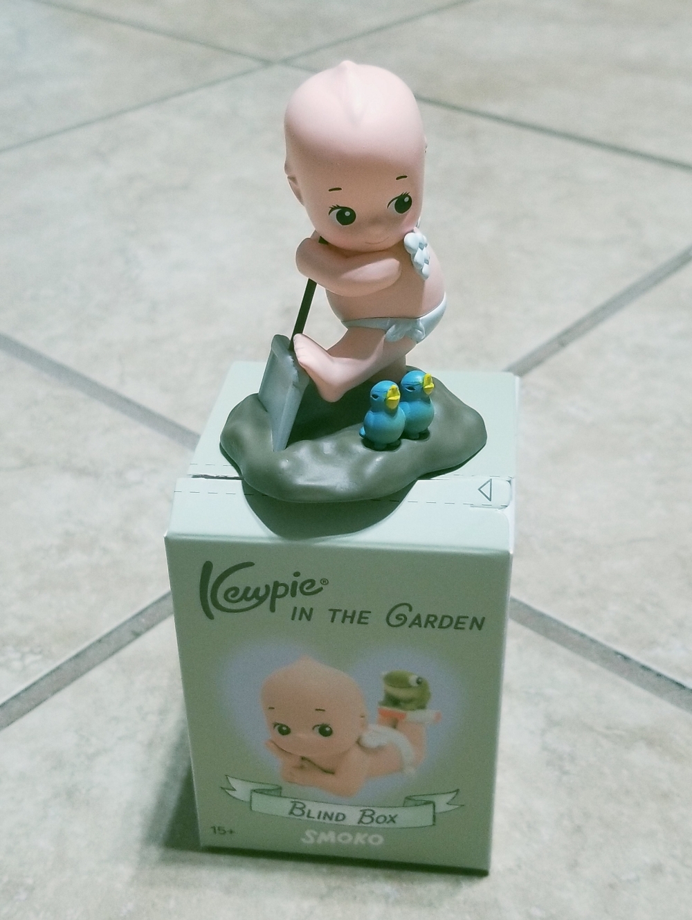Smoko x Kewpie In The Garden Blind Box: Kewpie Digs Figure
